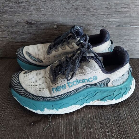 Womens New Balance Fresh Foam More Trail V3 Running Shoe 7.5 - Picture 4 of 10